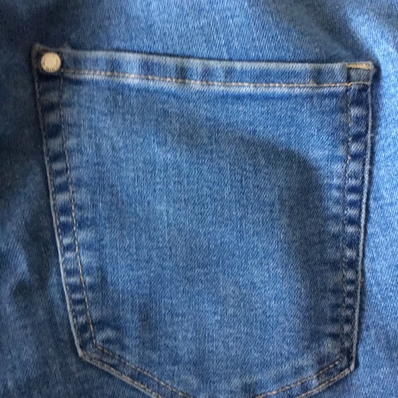 Skinny Coup Jean - Picture 7 of 9